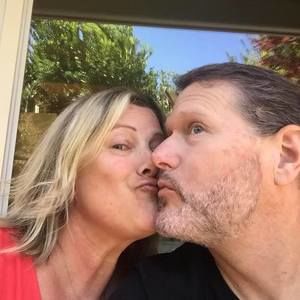 Meet your Posher, Pam